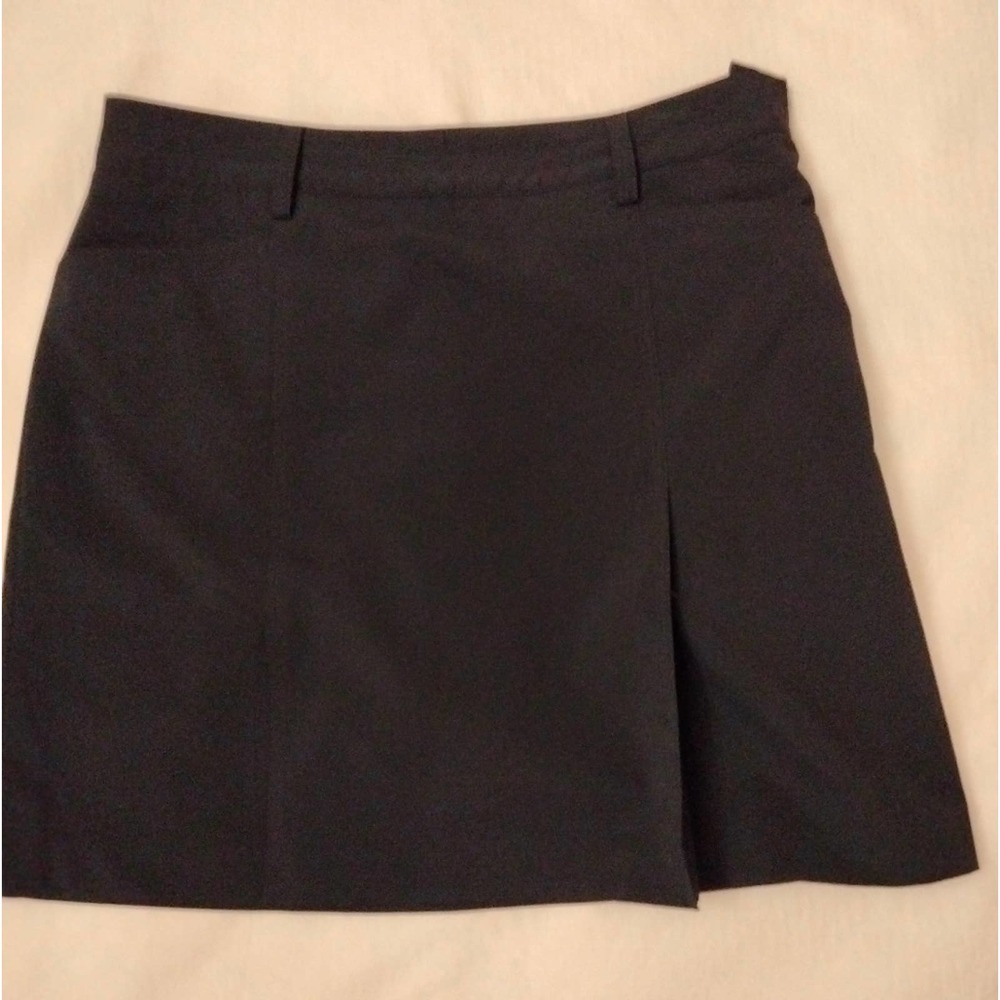 N Vo By Lanctot Navy Skort. Women Size 6